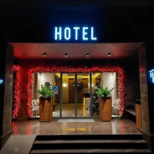 https://home-boutique-hostel.aboutbakuhotels.com