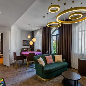 https://ivy-garden-hotel-baku.aboutbakuhotels.com